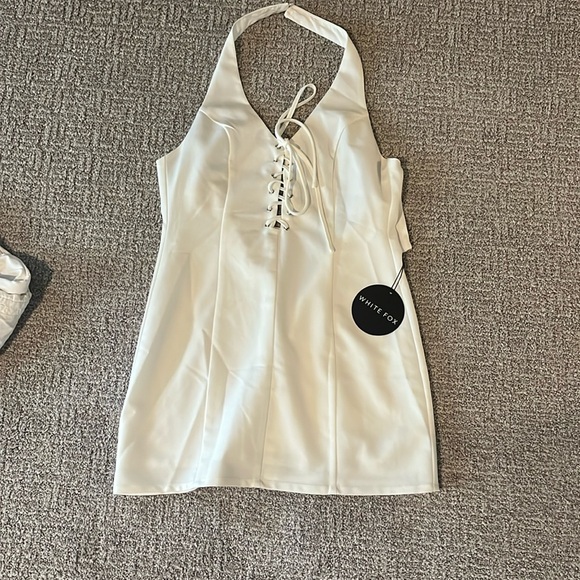 White fox boutique halter dress - Picture 1 of 3